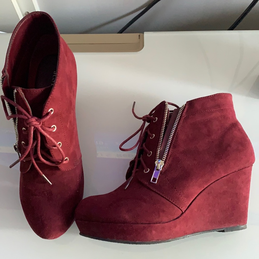 Burgundy Wedge Boot